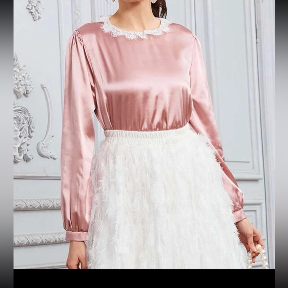 $3 PINK BLOUSE NEW WITHOUT TAGS. Size L. $3 WITH ANY $10 ORDER OR MORE